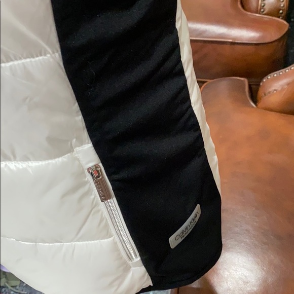 Calvin Klein Performance MixedMedia Quilte… - Picture 9 of 9